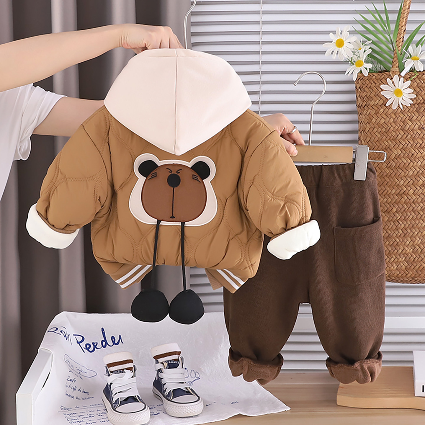 男童套装2025新款冬季加绒加厚卫衣夹棉服袄三件套宝宝百搭小童潮