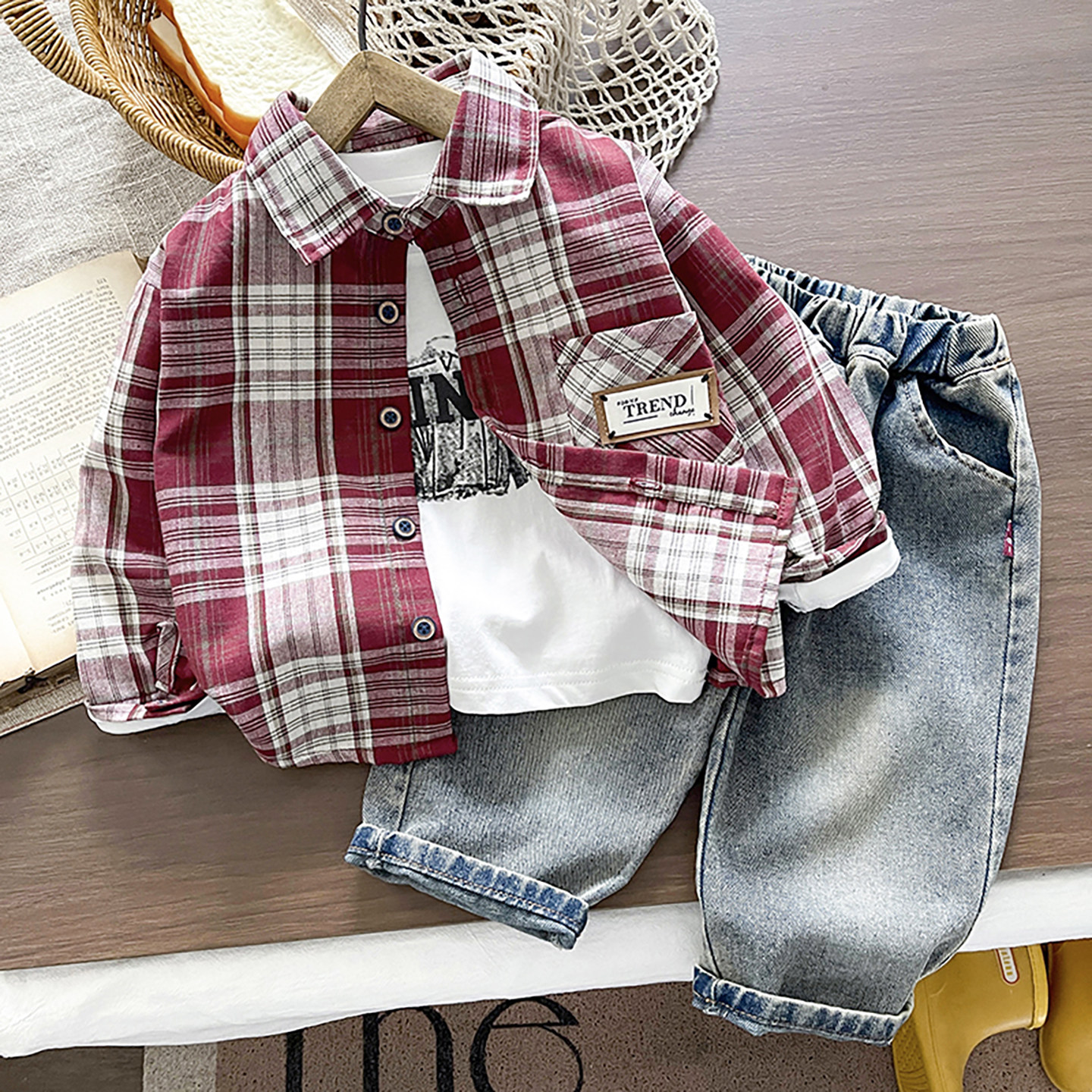 2026新款男童格子衬衫三件套装春秋韩版时髦休闲宝宝帅酷童装潮流