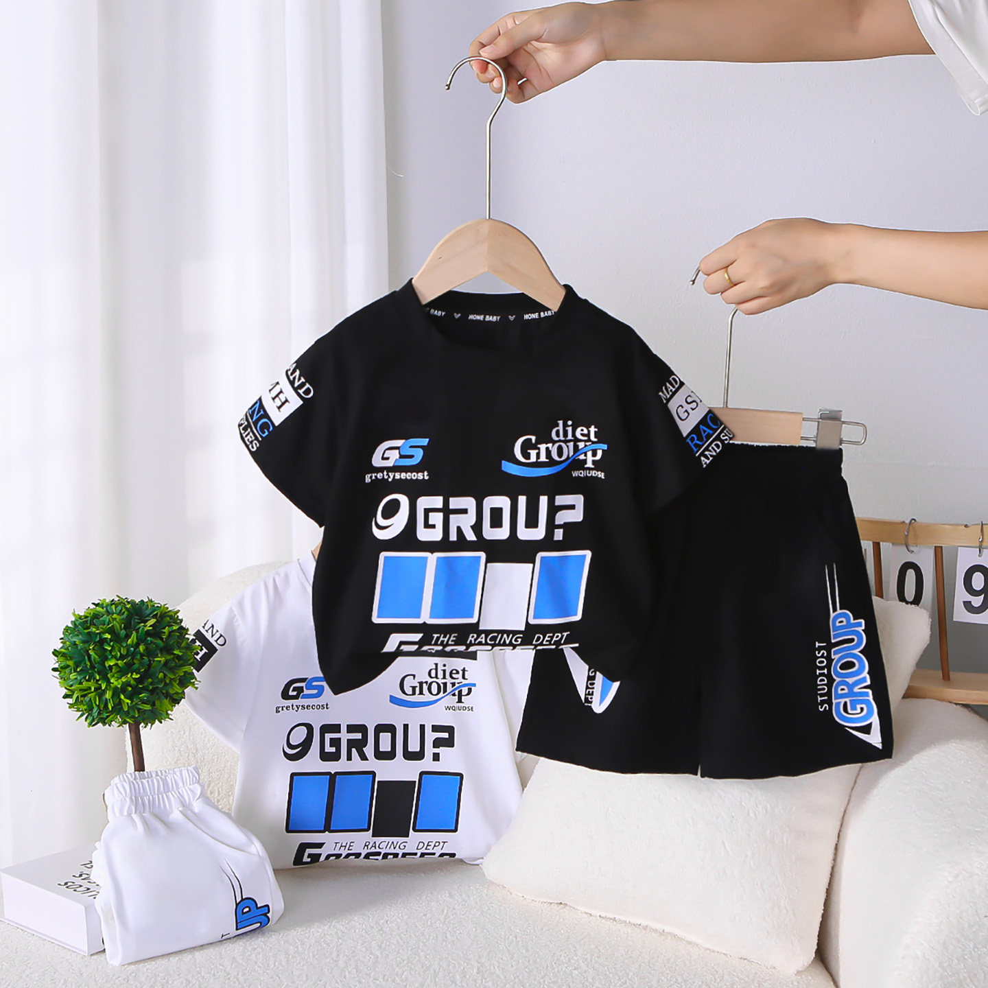 男宝宝赛车风字母印花圆领短袖两件套装 夏季薄款婴儿童休闲T恤帅