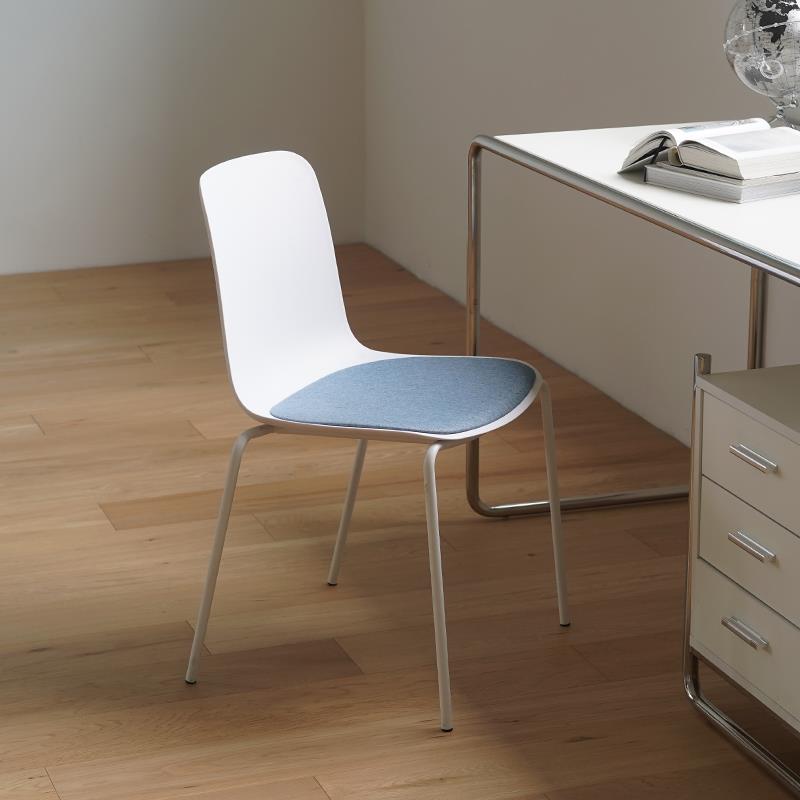 会议洽谈椅可叠落无扶手现代简约会议室靠背座椅办公会客椅培训椅