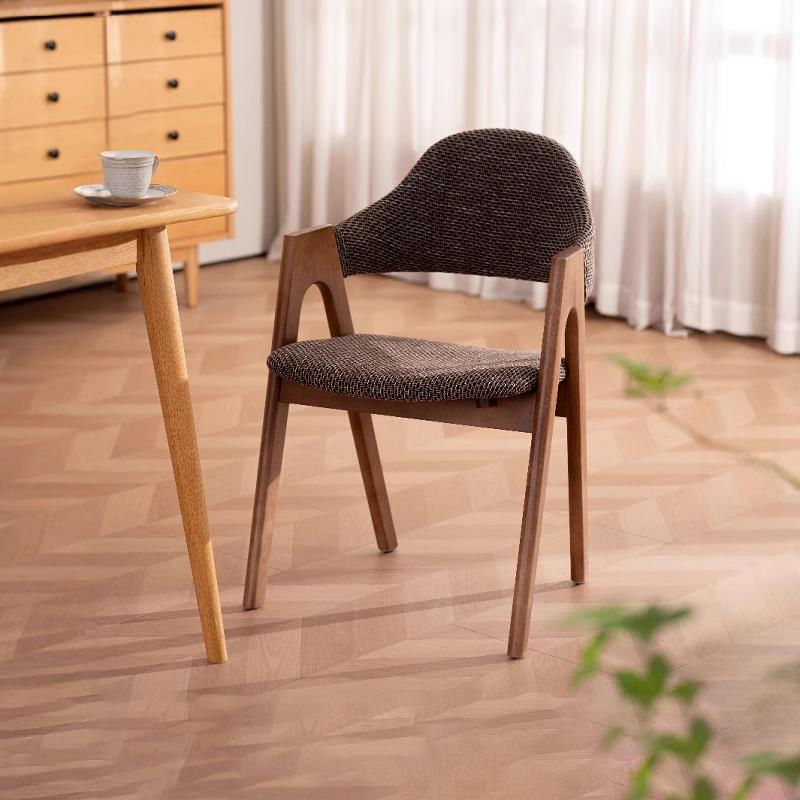 北欧实木餐椅轻奢单椅a字椅书椅靠背椅家用椅子书房木椅子餐桌椅
