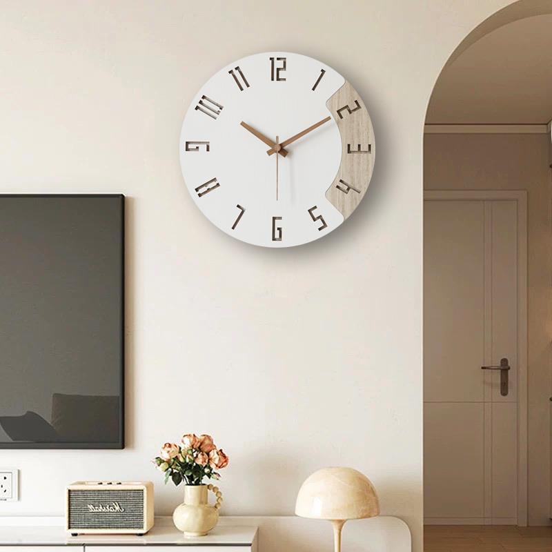 2025新款北欧挂钟静音家用现代钟表圆形客厅卧室简约挂表个性时尚