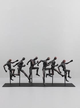 现代运动奔跑人物雕塑摆件创意抽象装饰样板间家居客厅桌面工艺品