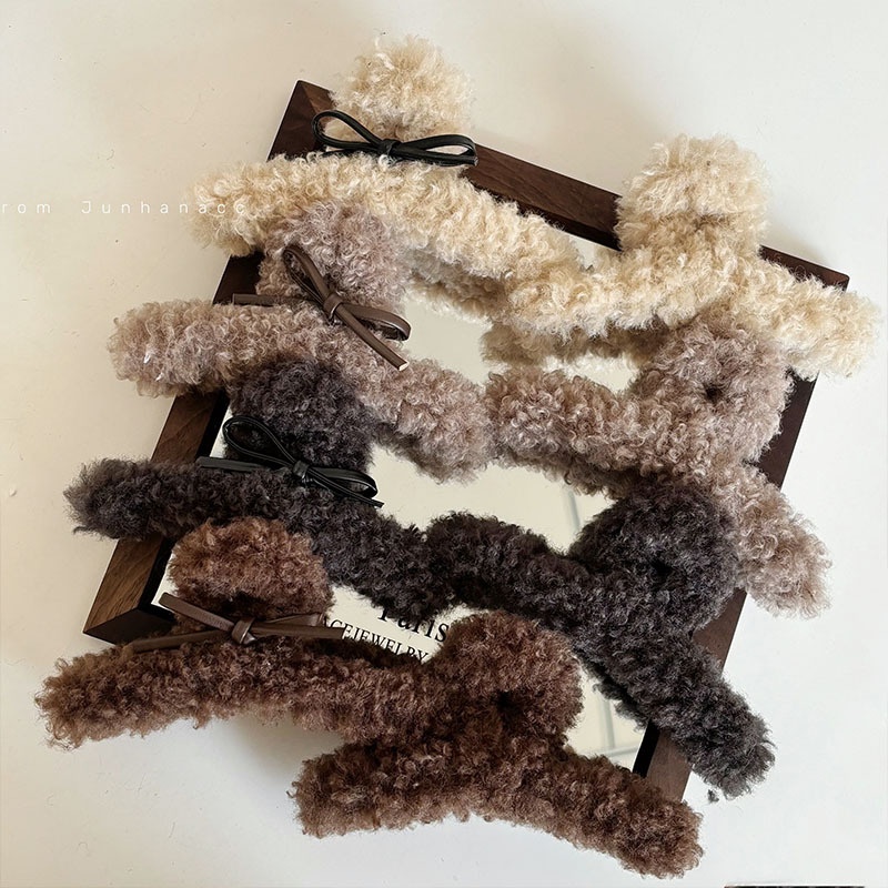 秋冬卷毛毛绒交叉抓夹女简约蝴蝶结盘发鲨鱼夹时尚气质发夹子