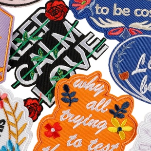 电脑绣花标原创花瓣英文字母DIY服装辅料帆布包背胶补丁贴布贴