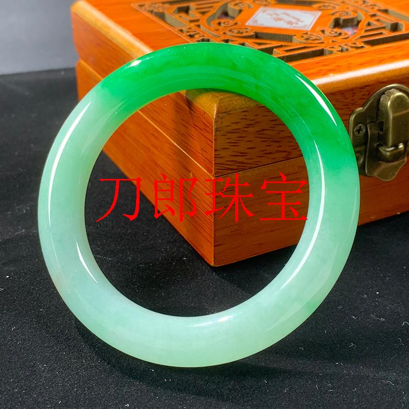 精挑翡翠玉石缅甸直销翡翠手镯圆条福镯祖母绿冰种正圈满绿色玉镯
