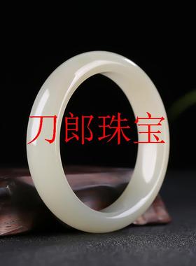 新疆和田玉白玉手镯高冰种单色羊脂玉晴水玉石手镯高品质贵妃玉镯