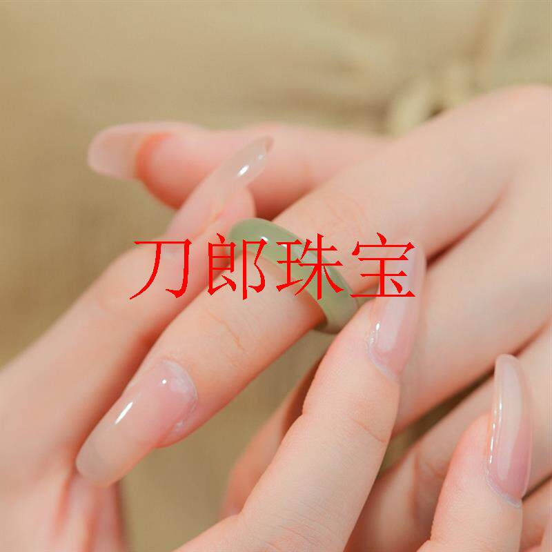 精选和田玉晴水绿翡翠色戒指豆绿满色冰透水润素圈戒指戒圈指环女