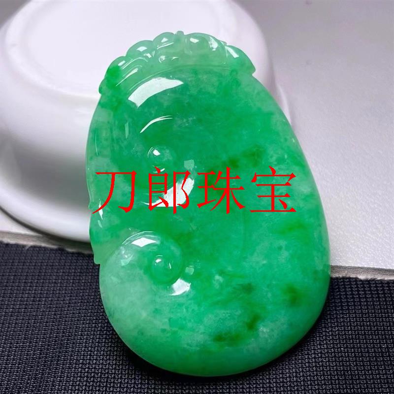 缅甸老坑满色祖母绿翡翠色白底青阳绿色冰糯种如意吊坠男女款项链