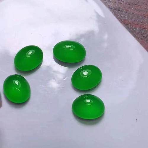 危地马拉翡翠戒面冰阳绿顶珠小蛋面裸石帝王绿危料玉石处理吊坠面