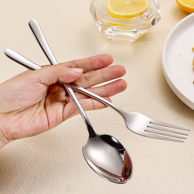 304不锈钢长柄加深尖形勺子