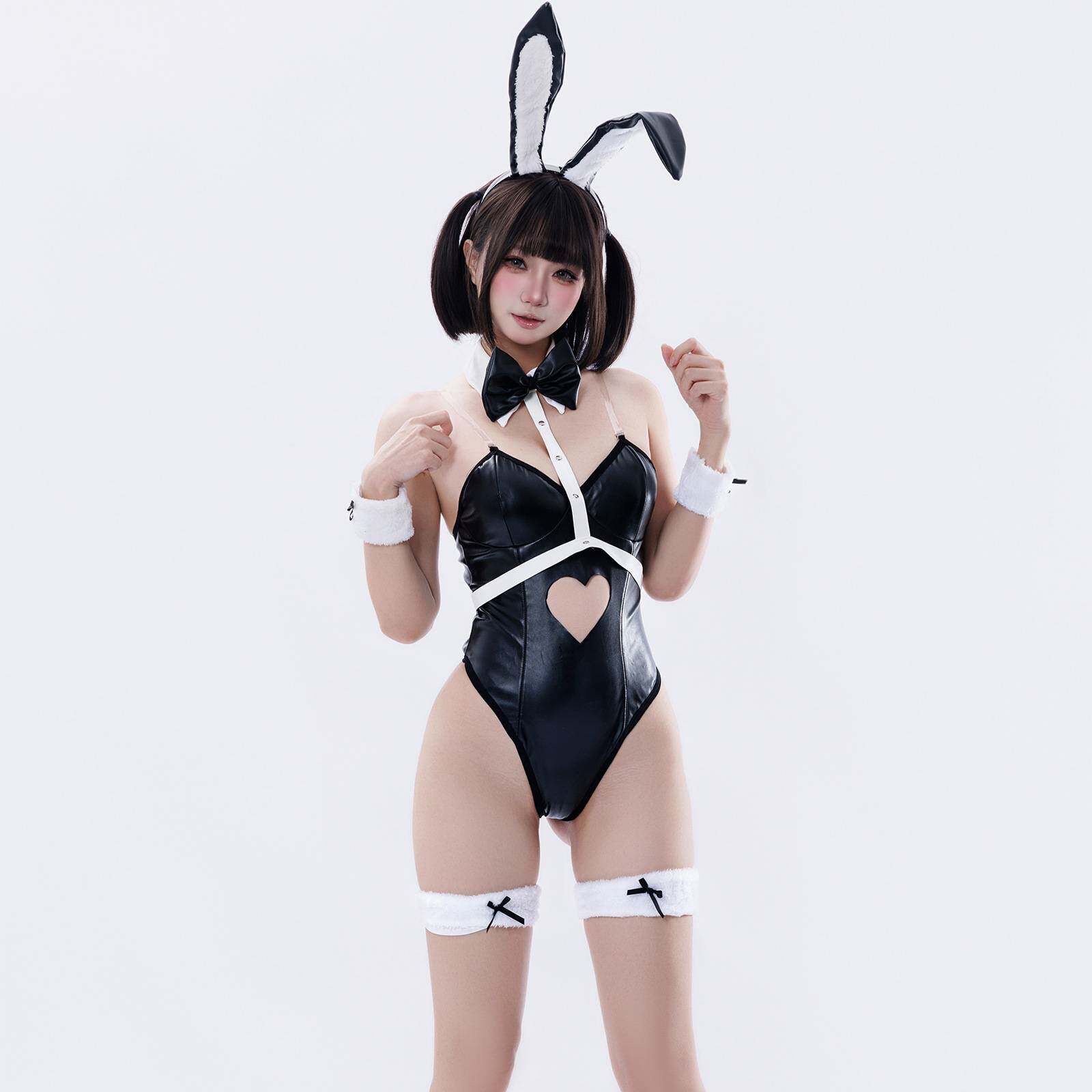可爱OL兔女郎连体衣皮衣性感内衣