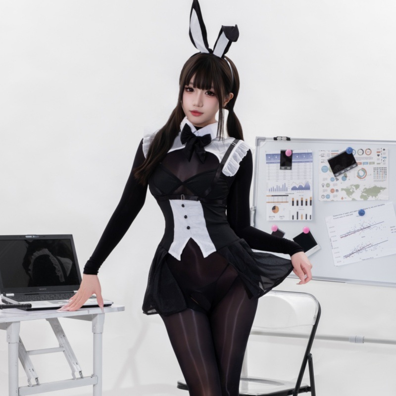 兔子秘书兔女郎女仆制服连体丝袜