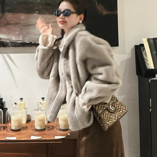 专柜撤柜皮毛一体短款大袖子拉链款宽松显腿长短外套欧貂绒大衣女