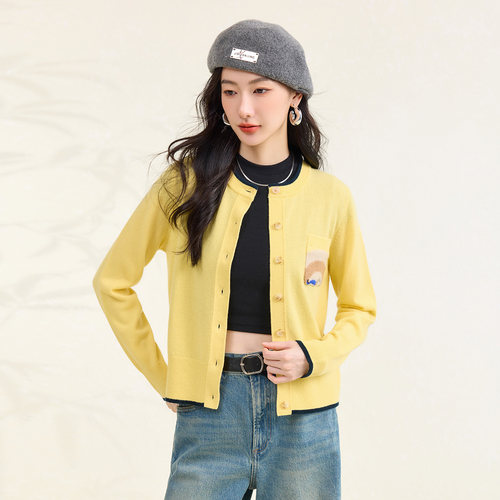 春竹100%羊毛25秋冬新款圆领卡通口袋厚款减龄保暖外套女针织开衫