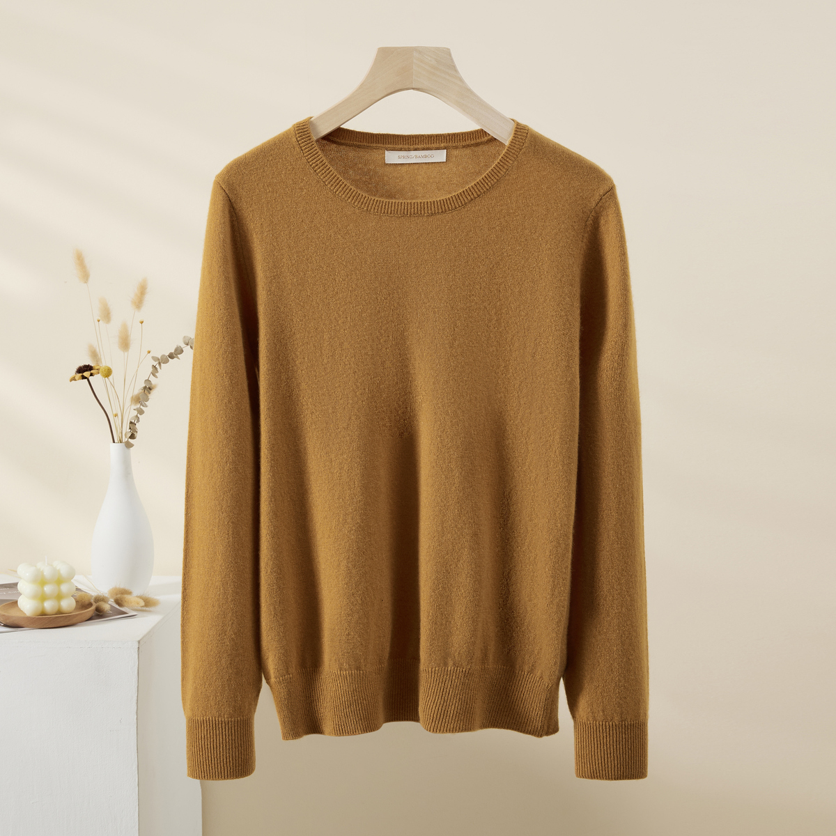 长袖纯色圆领简约山羊绒羊绒衫