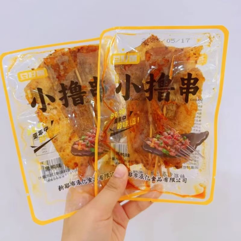 豆好景小撸串黑鸭味豆制品辣条休闲解馋小零食散装称重小包装