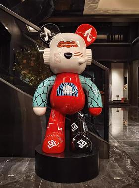 德国创意彩绘空间熊落地式装饰品客厅电视柜旁边的沙发家无障碍豪