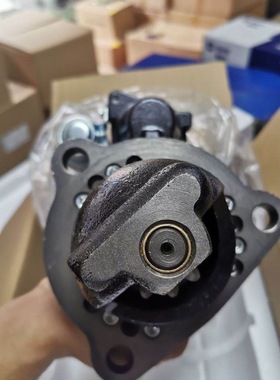 济柴H16V190ZL1柴油机启动马达6016.46D.10B起动机马达