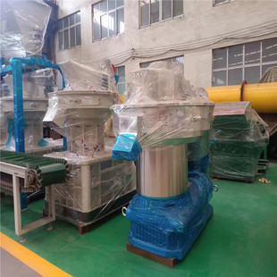 生物燃料颗粒机生物质木屑燃料燃烧颗粒制粒机环模秸秆颗粒成型机