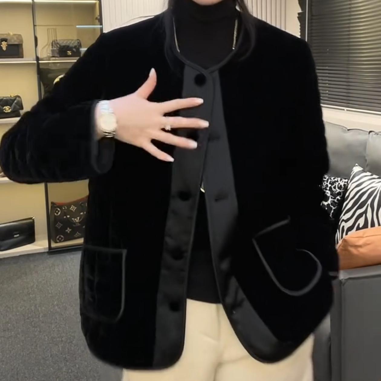 欧货高端真丝绒短外套女秋冬新宽松舒适短棉服加棉外衣气质上衣