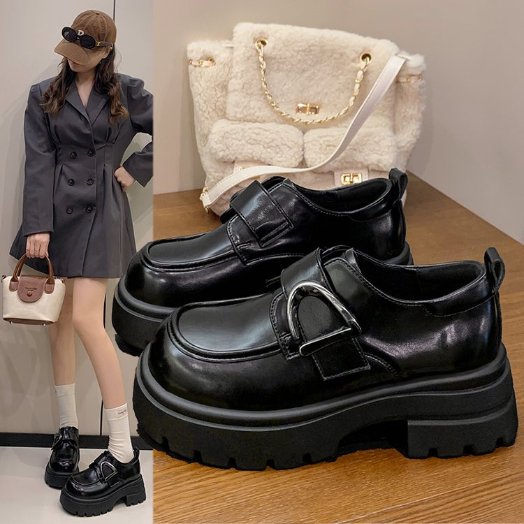 2025冬季新款英伦风深口单鞋橡胶圆头深口一字式扣带乐福鞋