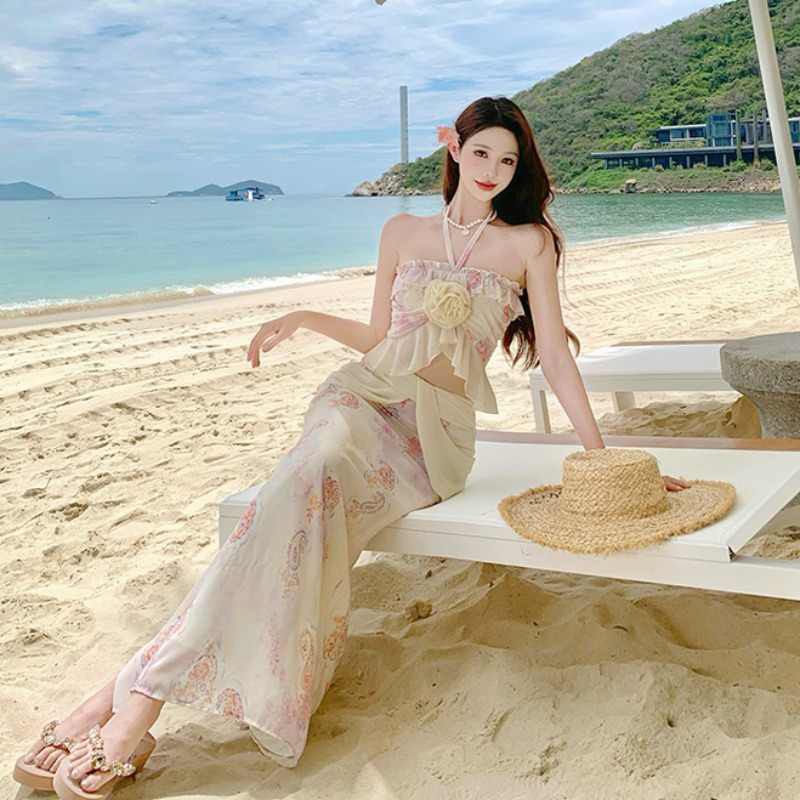 度假风气质辣妹套装印花