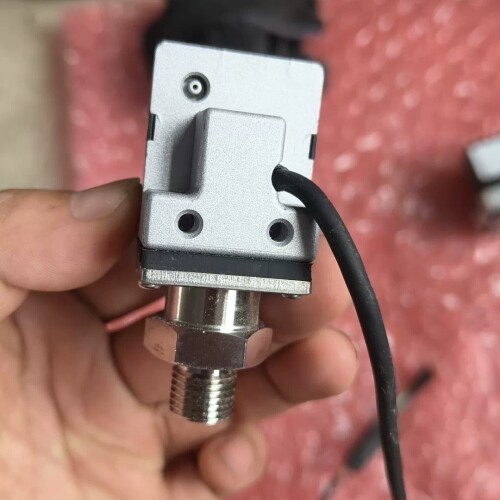 议价尼得科科宝PG-35L-102R-PG2-062压力传感器，