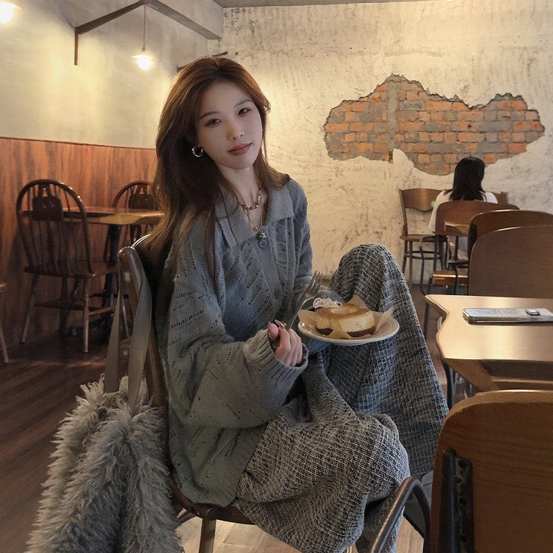 老钱风灰色镂空针织开衫女秋冬慵懒风宽松毛衣外套上衣阔腿裤套装