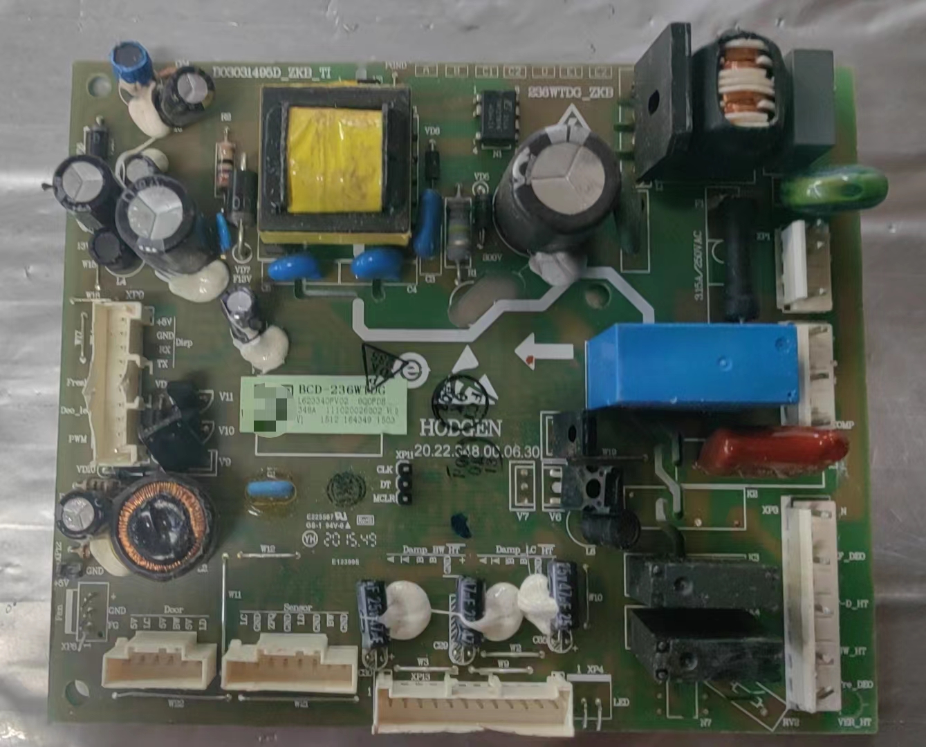 适用海信容声冰箱BCD- 236WTDG主板252WKR1NYC1623340电源电脑板