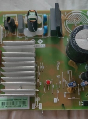 适用美的冰箱17131000005422压缩机ITRP04BX1.A变频板TRA100E23DA