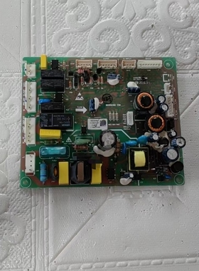 适用海信主板BCD-440WDGVBP B03031390电脑板439WKK1FPK WSK2FPG