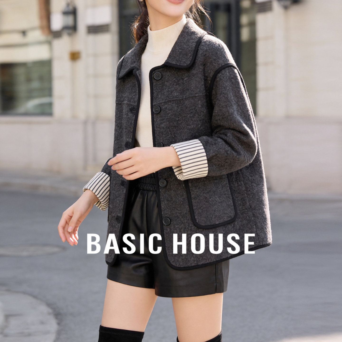 Basic House/百家好深灰色翻领仿皮毛一体外套撞色条纹宽松大衣女