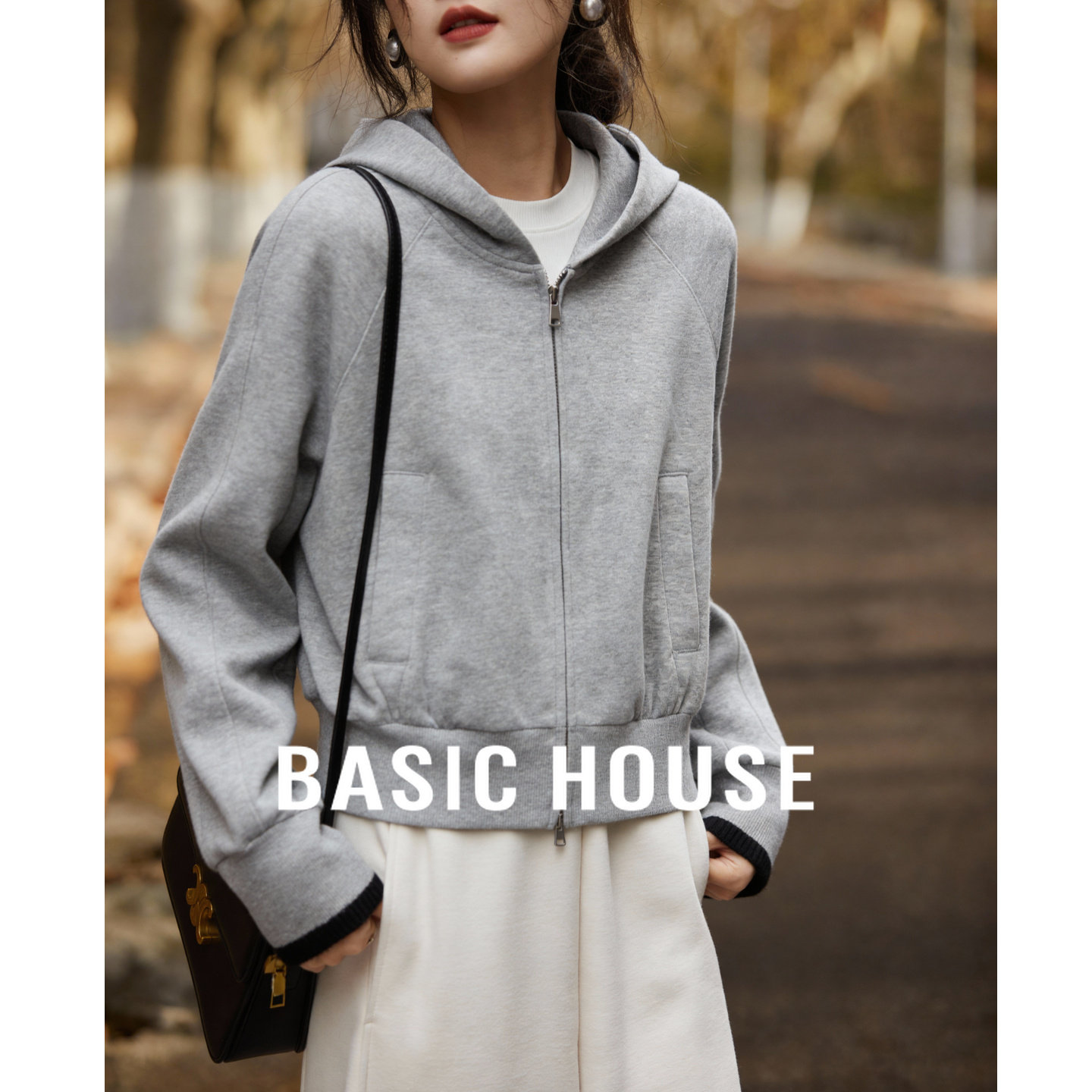 Basic House/百家好休闲通勤卫衣女春季新款百搭连帽开衫长袖上衣