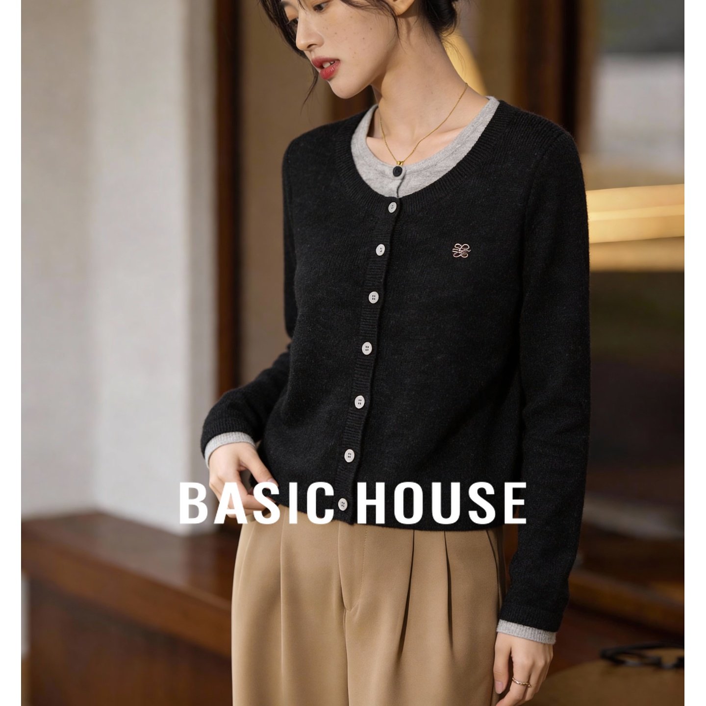 Basic House/百家好2026春蓝色假两件毛衣女洋气羊毛短款开衫外套,女装/女士精品,毛衣,淘宝优惠券,粉丝福利购,淘宝优惠卷