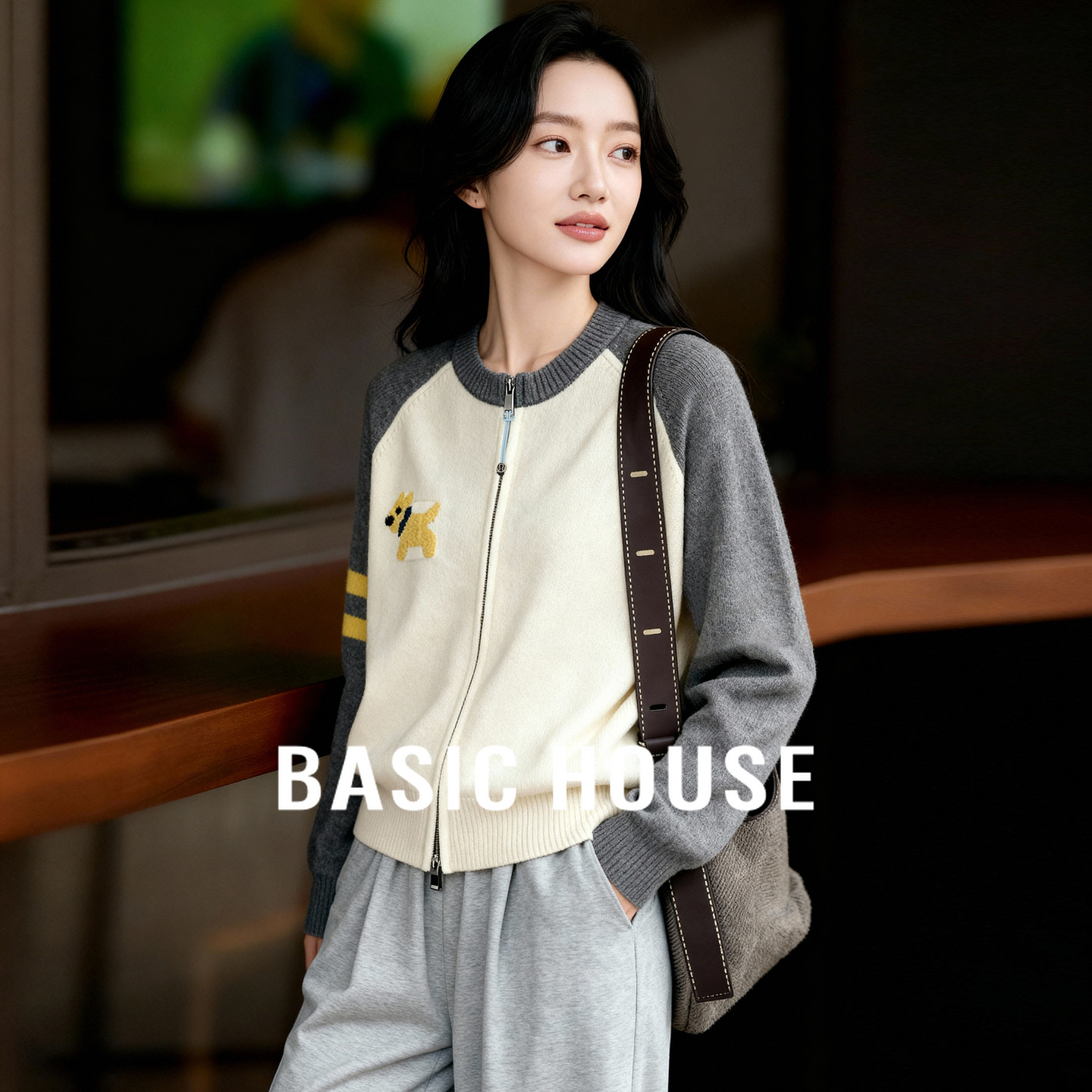 Basic House/百家好小狗撞色插肩袖毛衣外套女冬减龄拉链针织开衫