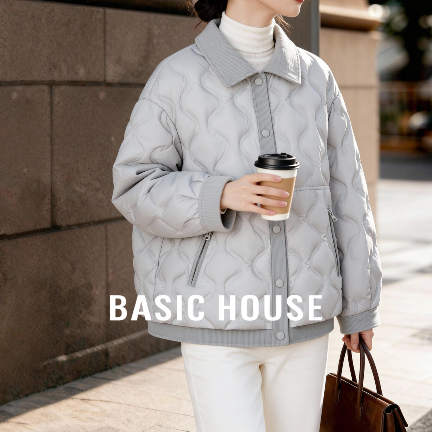 百家好撞色翻领外套冬季新款轻薄短款羽绒服女单排扣宽松羽绒棉服