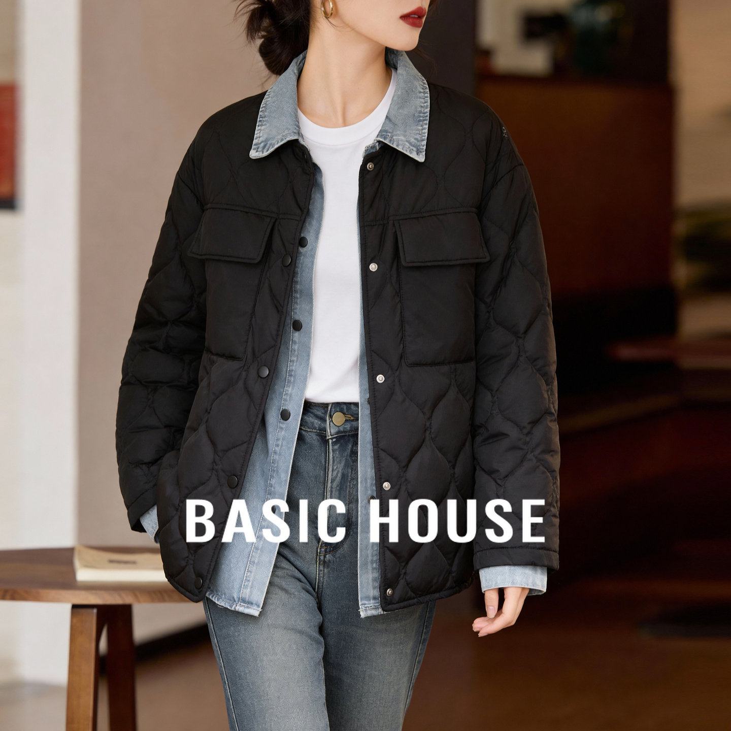 Basic House/百家好轻薄翻领短款羽绒服女2025冬季新款大口袋外套,女装/女士精品,羽绒服,淘宝优惠券,粉丝福利购,淘宝优惠卷