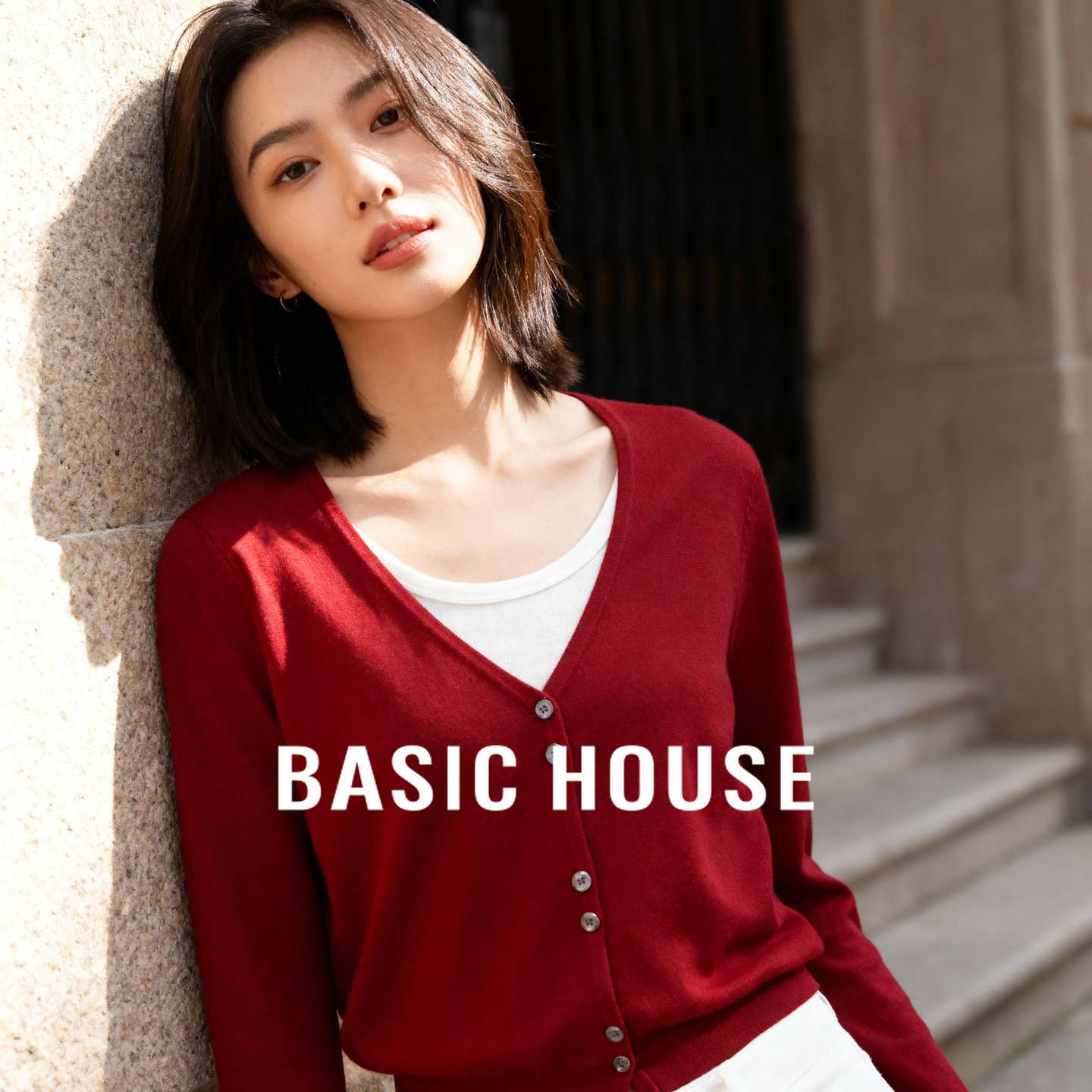 Basic House/百家好绵羊毛假两件针织衫秋季撞色正肩短款圆领上衣