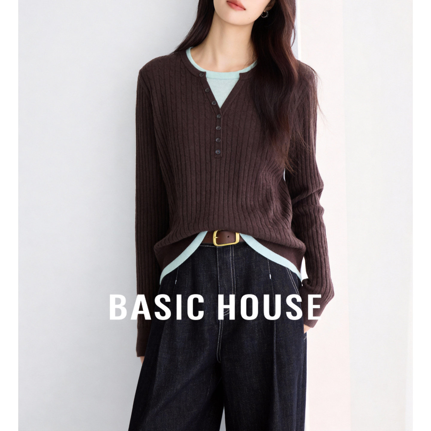 百家好绵羊毛撞色短款长袖针织衫冬季新款修身显瘦简约假两件上衣