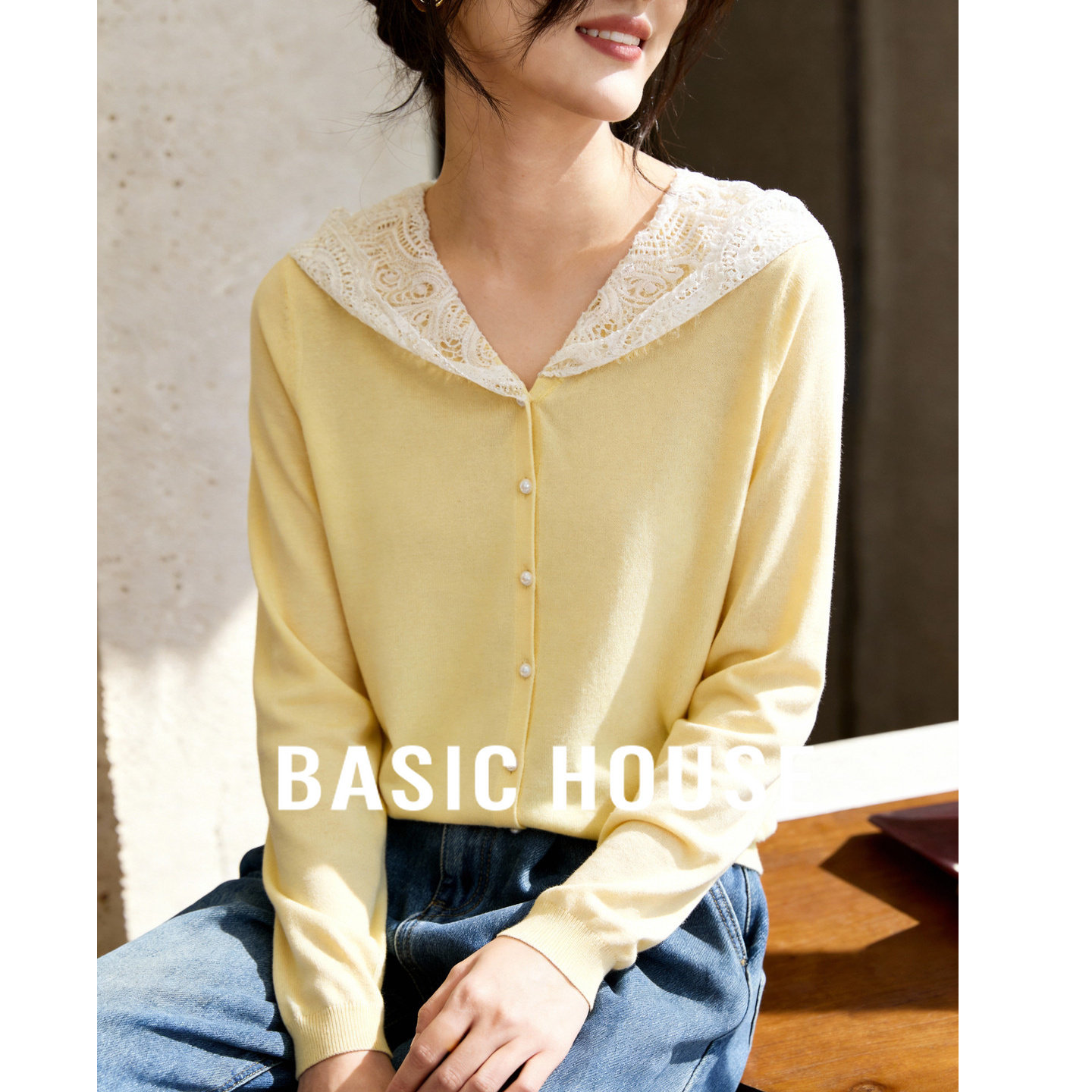 Basic House/百家好蕾丝领黄色针织开衫女春季新款甜美风宽松上衣