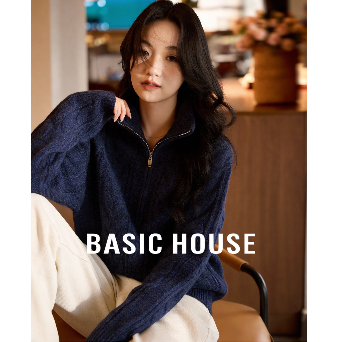 百家好藏青绞花高领毛衣女冬季新款加厚保暖兔毛麻花针织开衫上衣