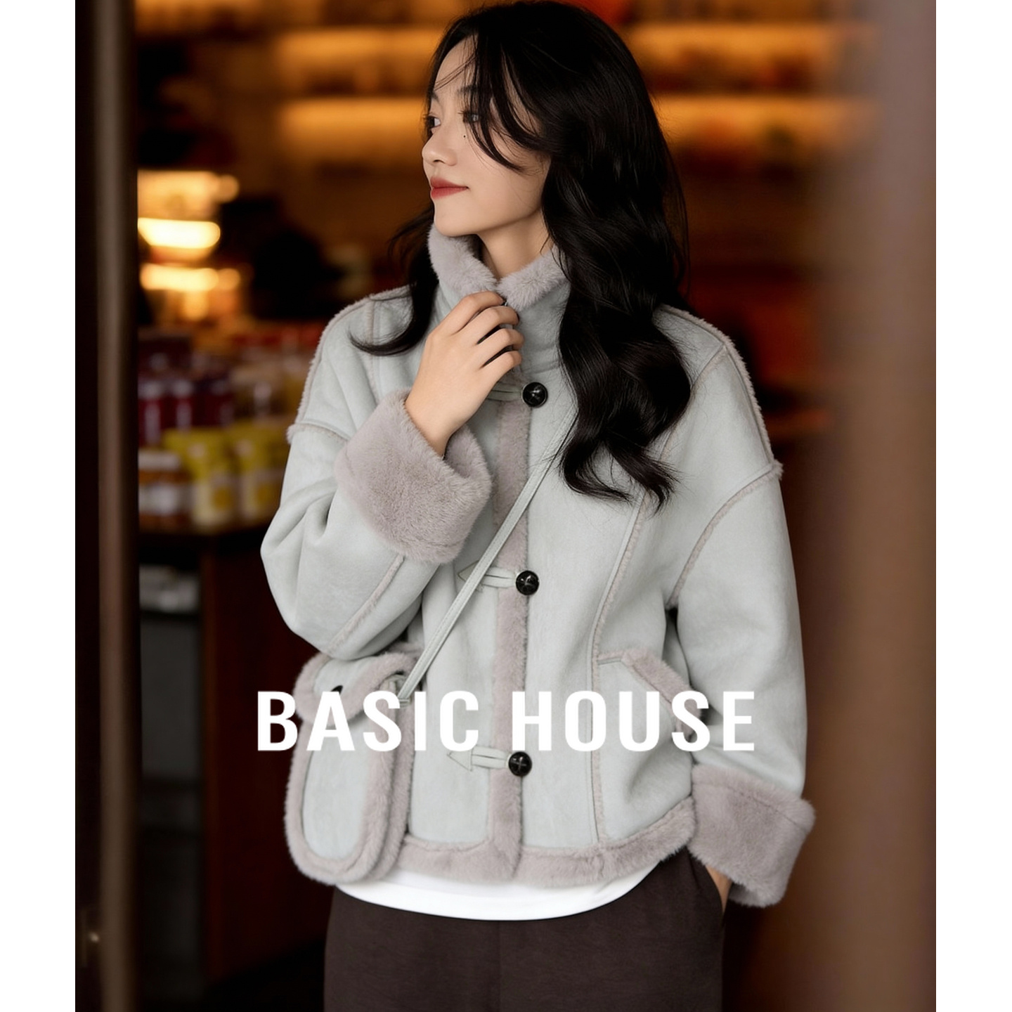 百家好皮毛一体短外套女2025冬季新款翻领羊羔毛小个子机车服上衣