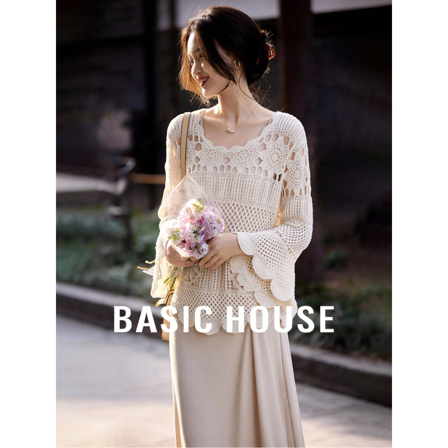 Basic House/百家好夏季高级感淡人镂空钩花针织罩衫吊带裙两件套