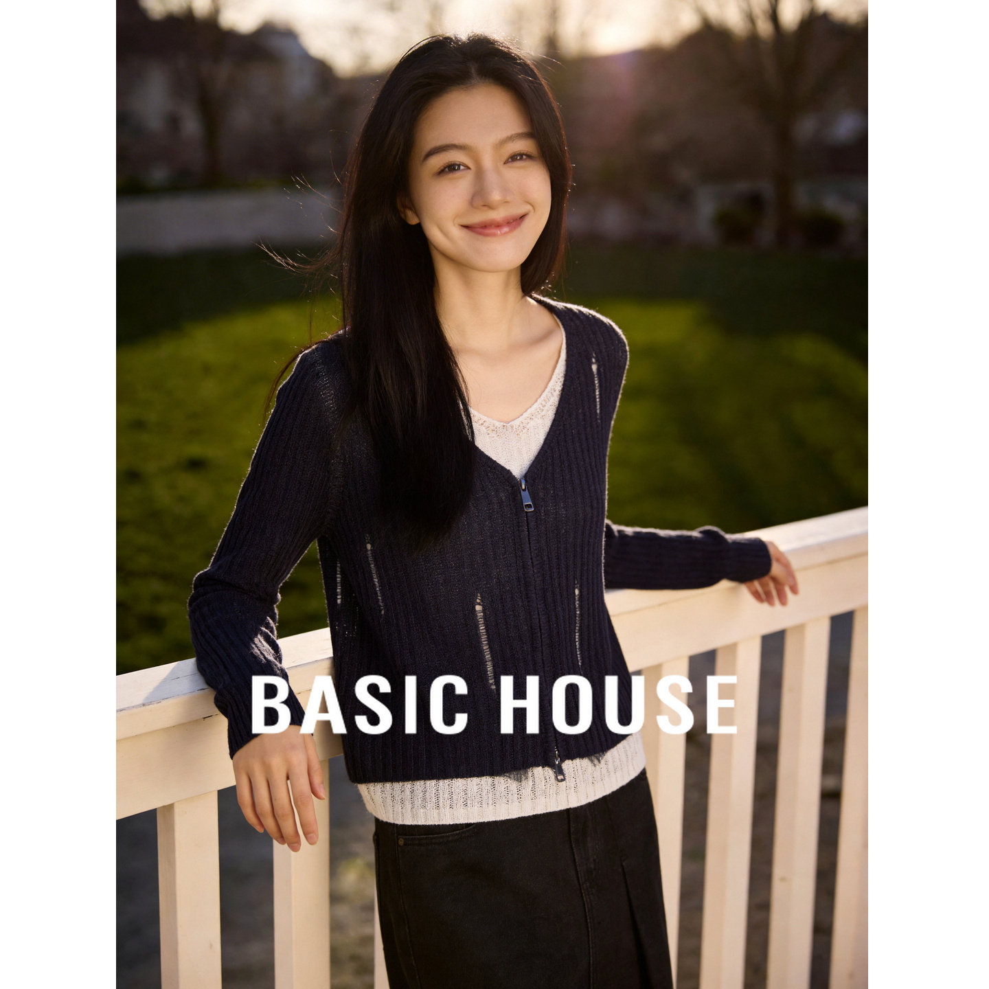 Basic House/百家好假两件V领拉链针织开衫坑条薄款防晒罩衫上衣