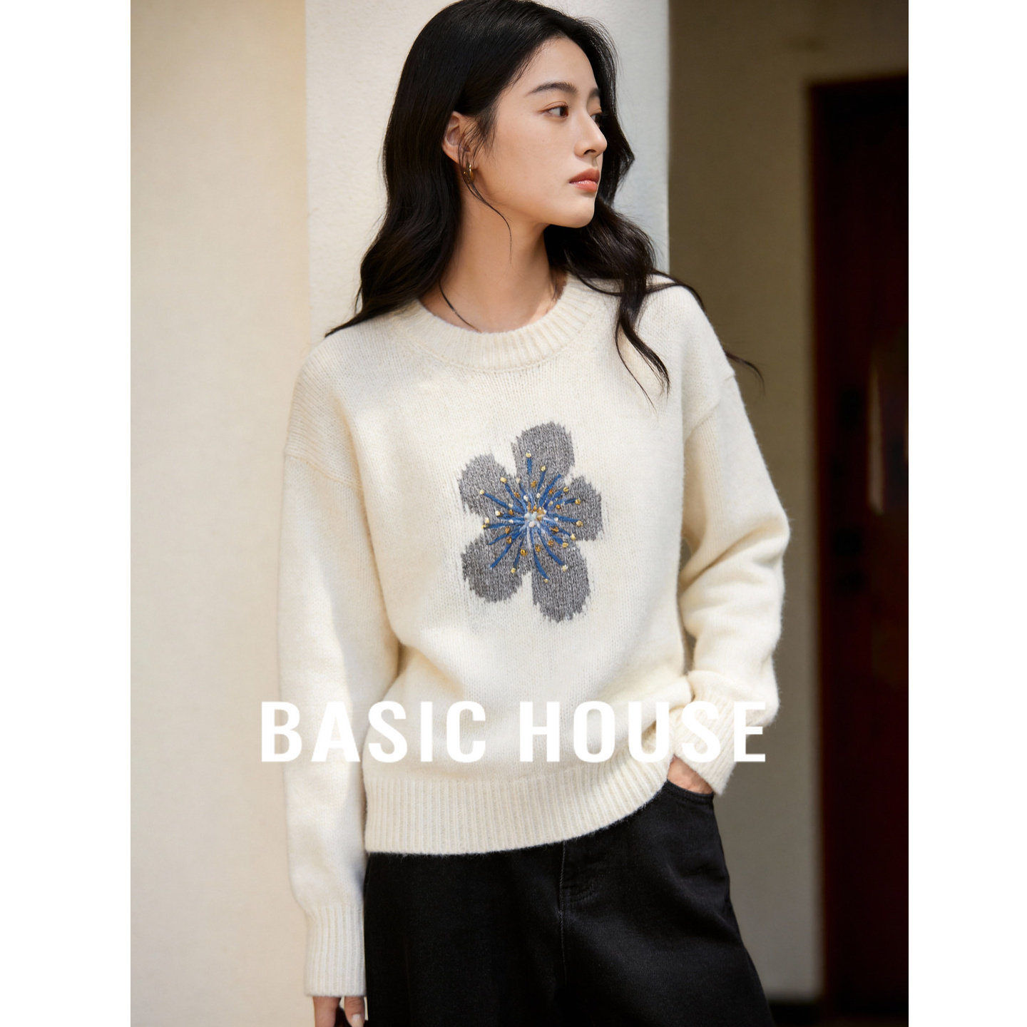 Basic House/百家好米白花朵提花毛衣女圆领宽松软糯针织衫上衣春,女装/女士精品,毛衣,淘宝优惠券,粉丝福利购,淘宝优惠卷