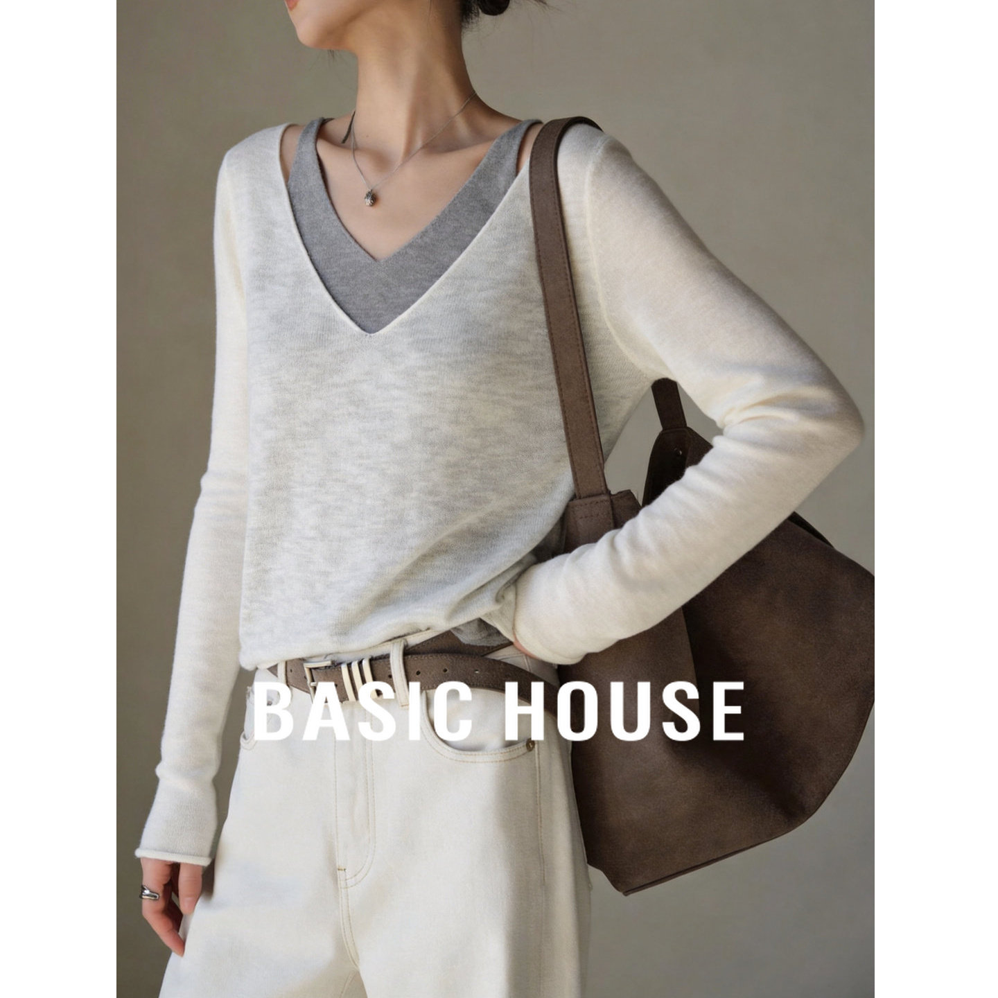 Basic House/百家好假两件薄款罩衫上衣女2026春夏V领露肩针织衫