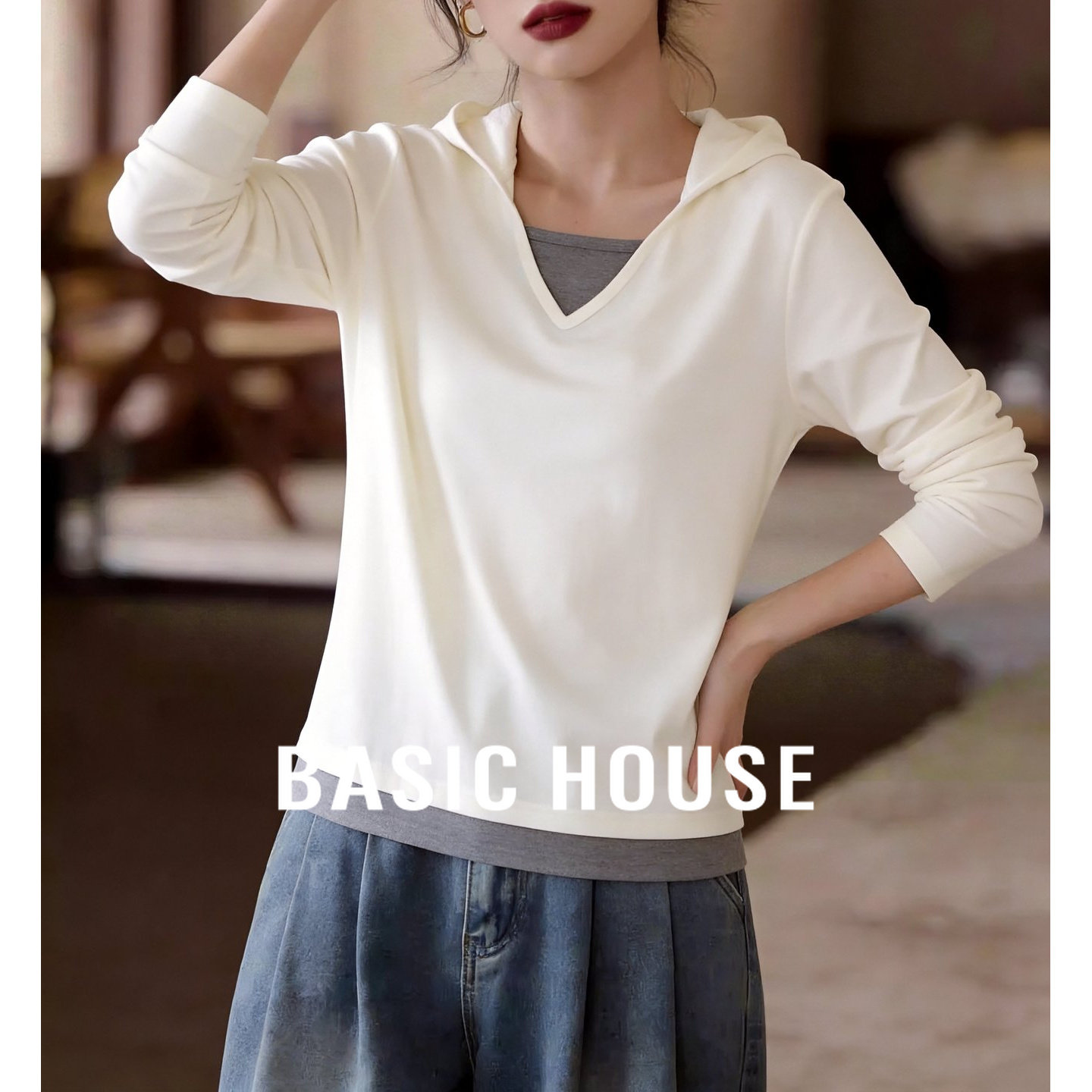 Basic House/百家好简约假两件连帽T恤女春季新款宽松显瘦长袖