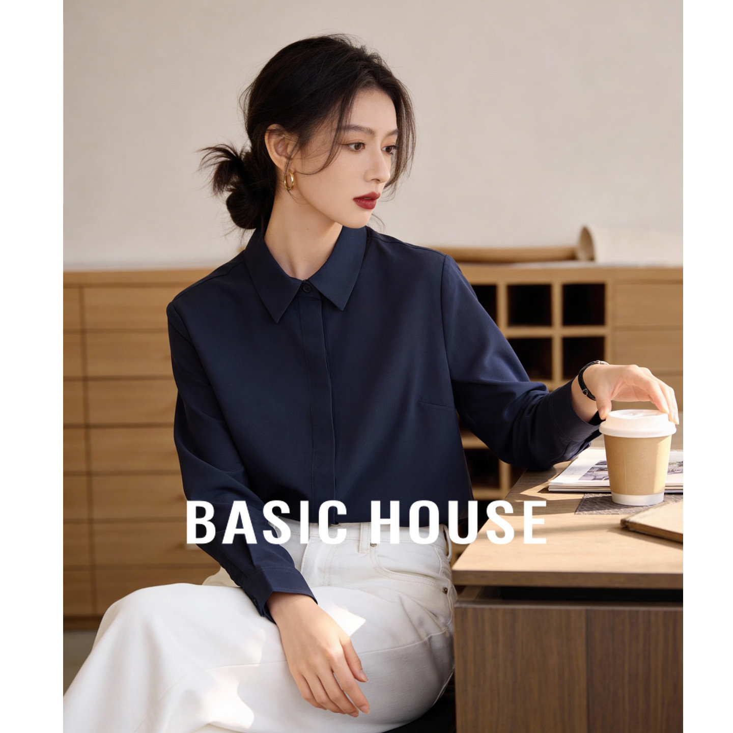 Basic House/百家好春季新款藏青衬衫女叠穿内搭衬衣通勤百搭上衣