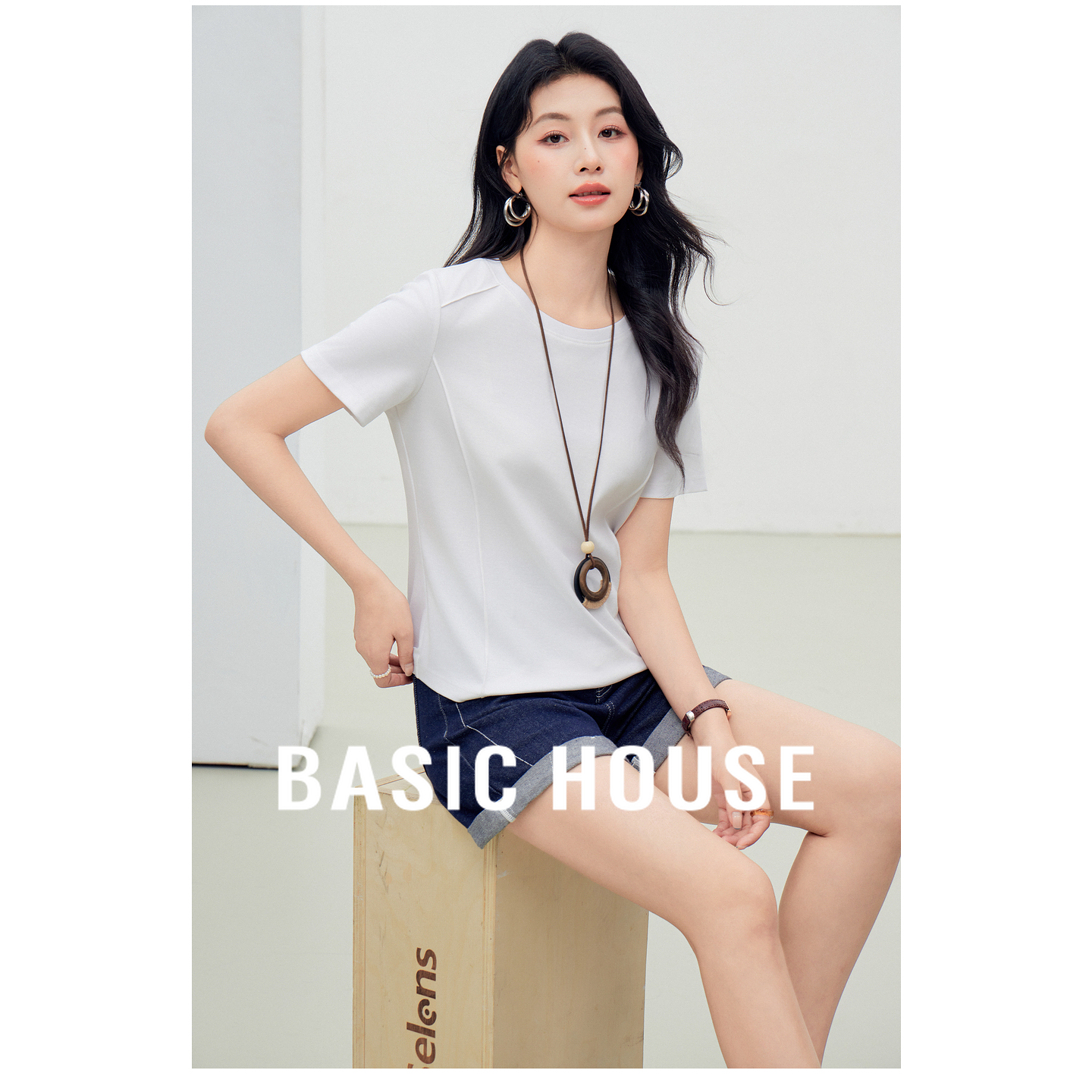 Basic House/百家好正肩短袖T恤女夏设计感鱼骨修身百搭显瘦上衣
